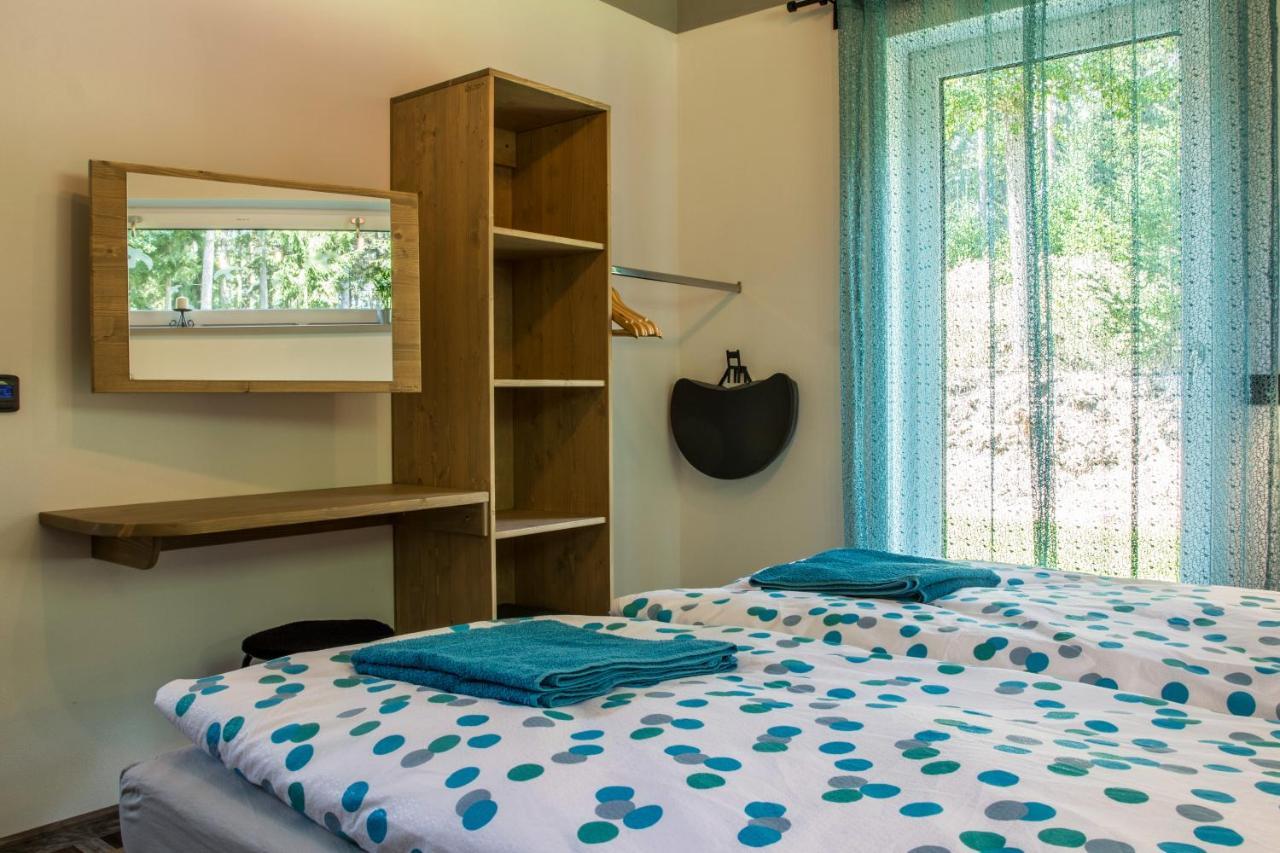 Apartmany Pod Lesem II Rodvínov Exteriör bild